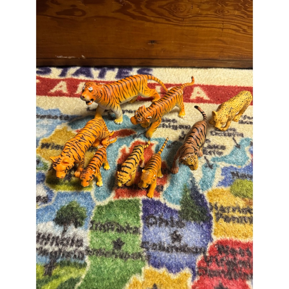 Set of 7 Realistic Wild Animal Toy Figures Tigers Lions Cheetahs Kids Playset